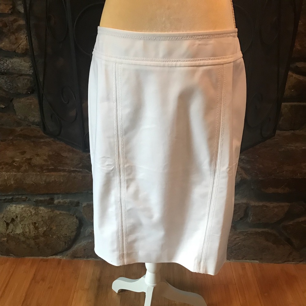 🔴 RARE Brand New With Tags White Pencil Skirt 12